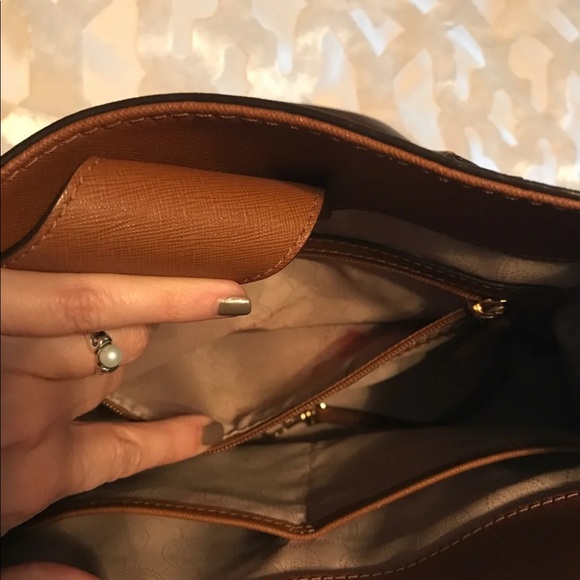 Michael Kors East West Hamilton Satchel in Luggage - Picture 3 of 6